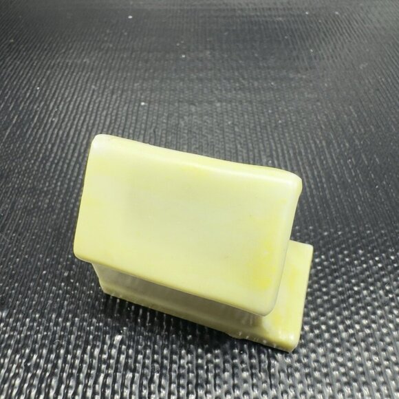 Vintage Japan Pottery Stoneware Miniature Doll House Dogs House Figurine Yellow - Picture 12 of 12